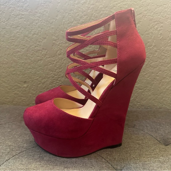 Raspberry color wedges - Picture 4 of 8